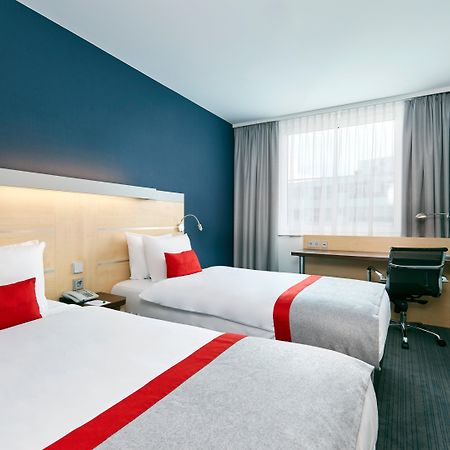 Holiday Inn Express Berlin City Centre By Ihg Exterior foto