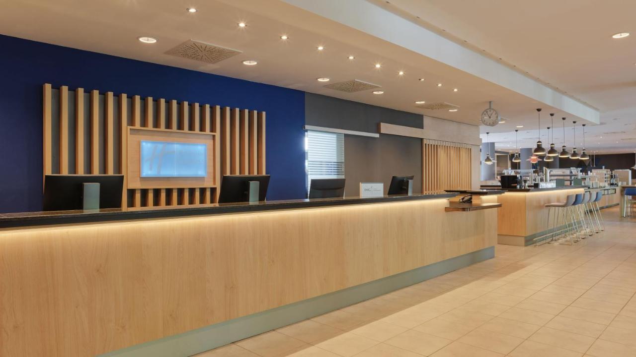 Holiday Inn Express Berlin City Centre By Ihg Exterior foto
