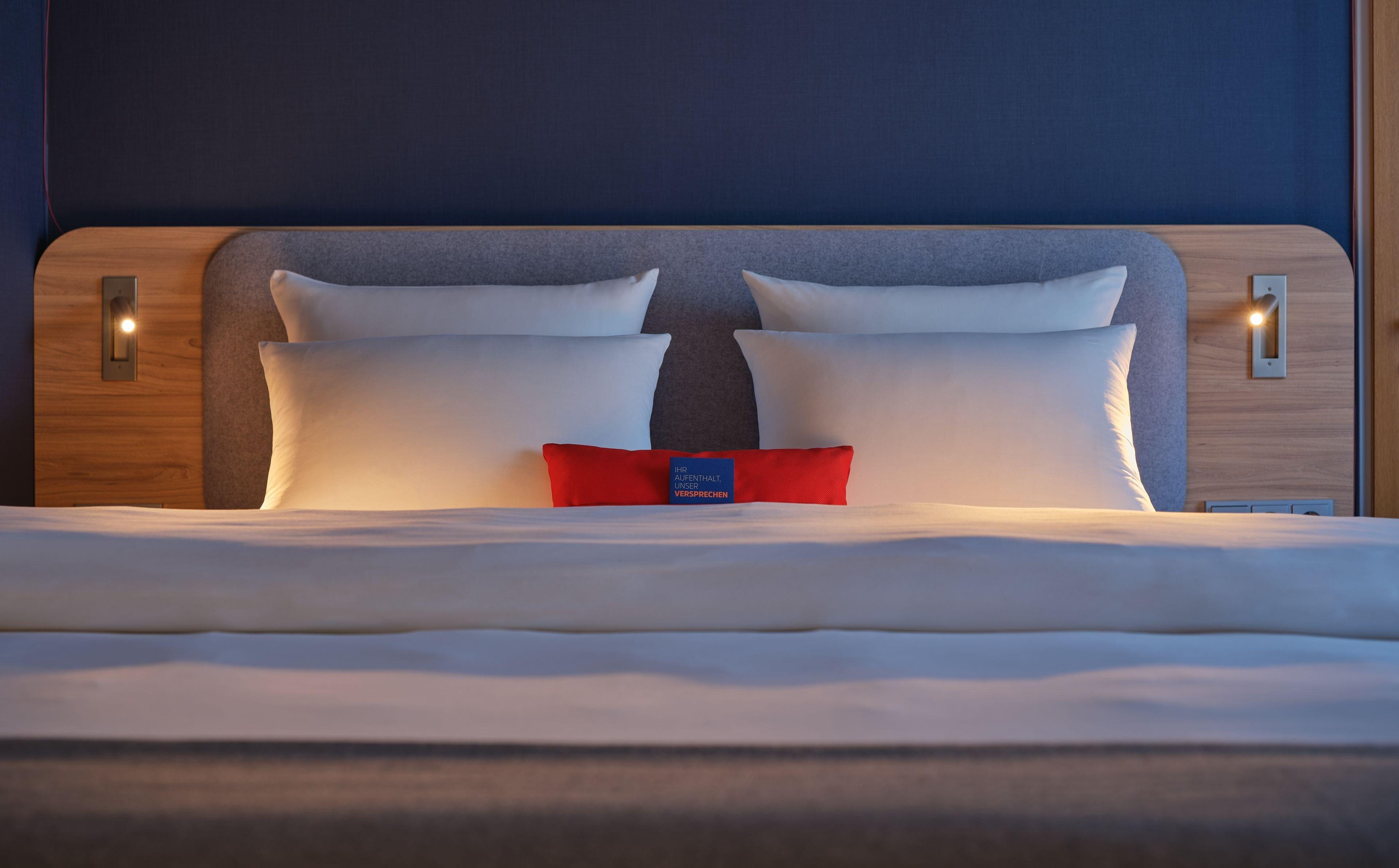 Holiday Inn Express Berlin City Centre By Ihg Exterior foto