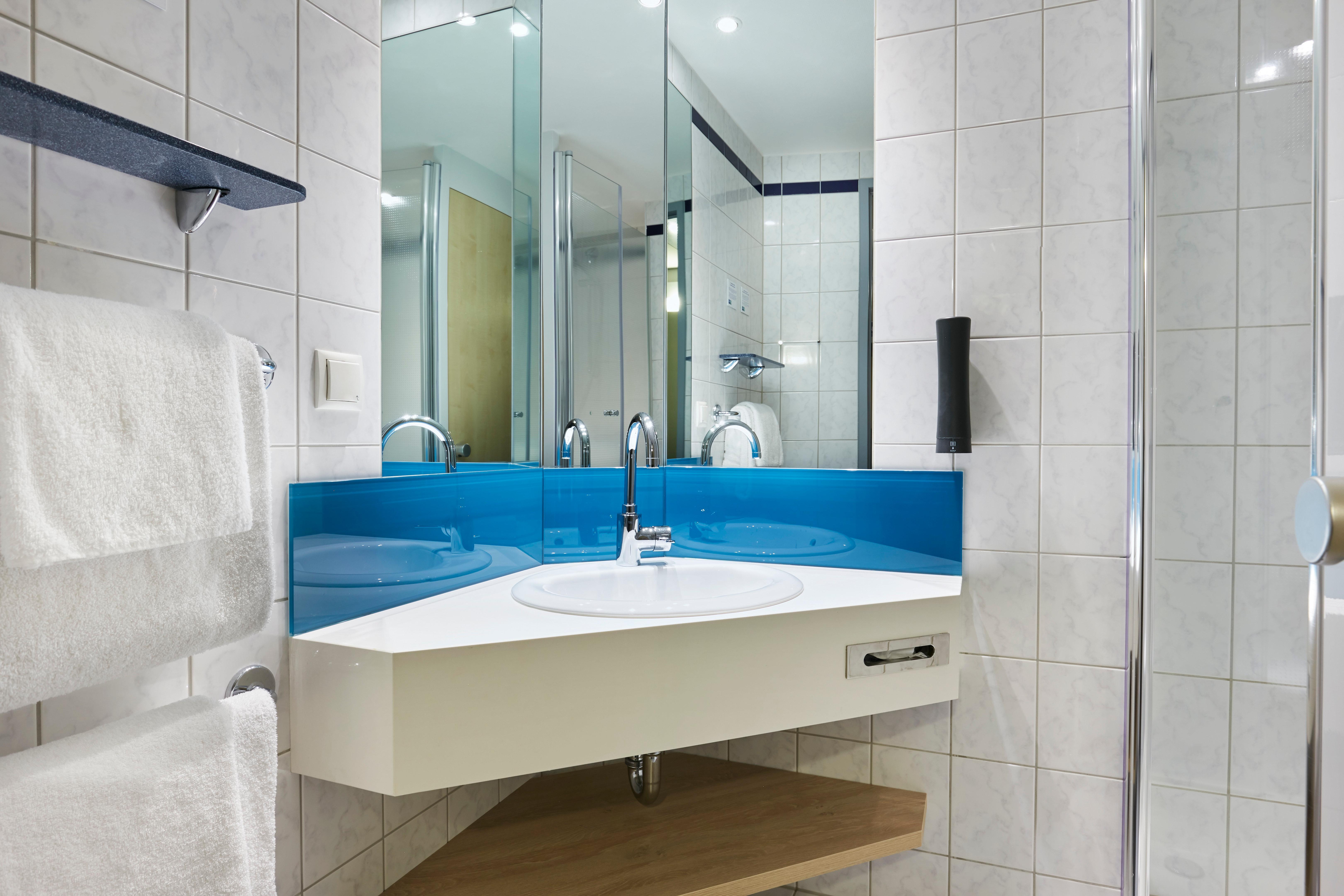 Holiday Inn Express Berlin City Centre By Ihg Exterior foto