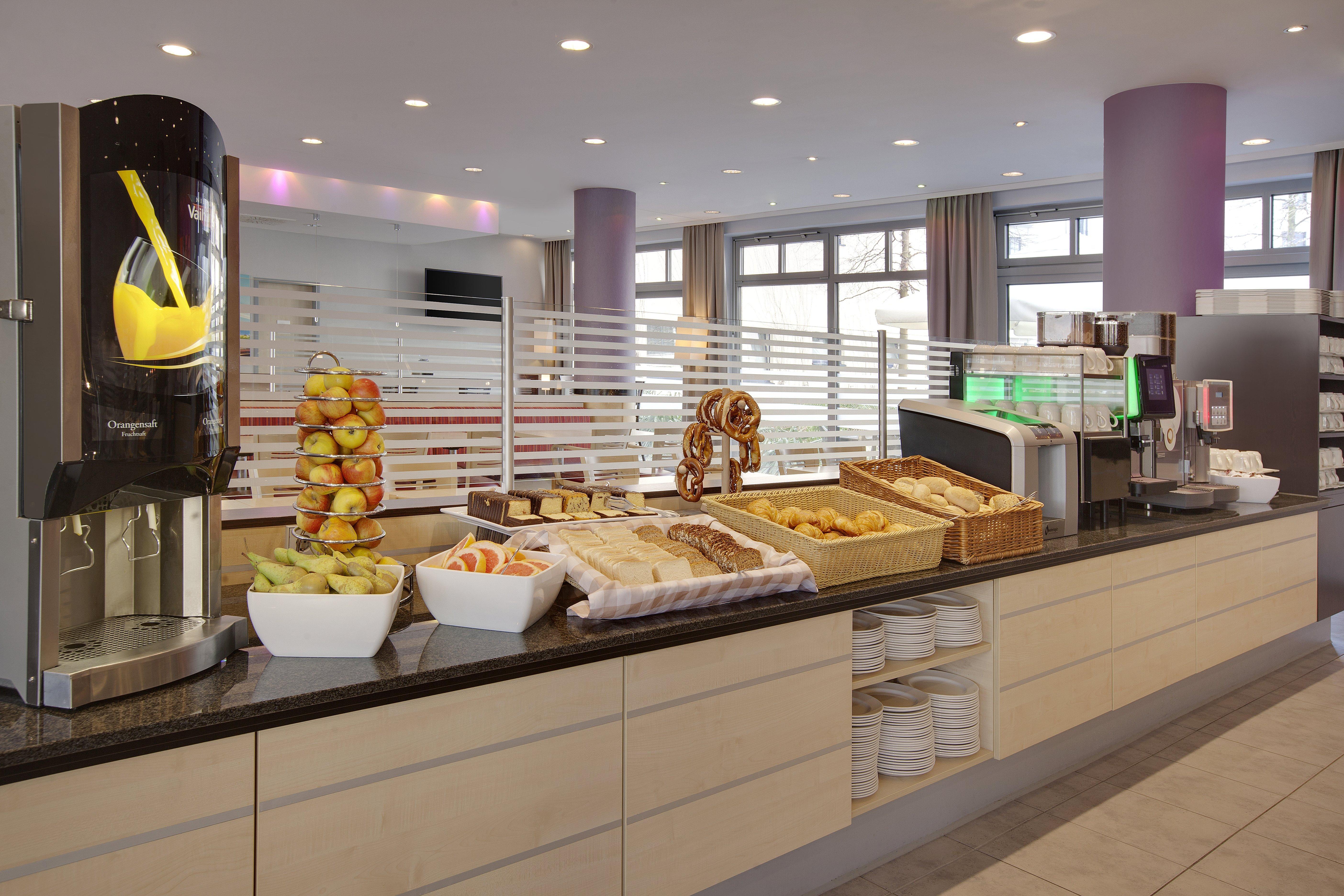 Holiday Inn Express Berlin City Centre By Ihg Exterior foto