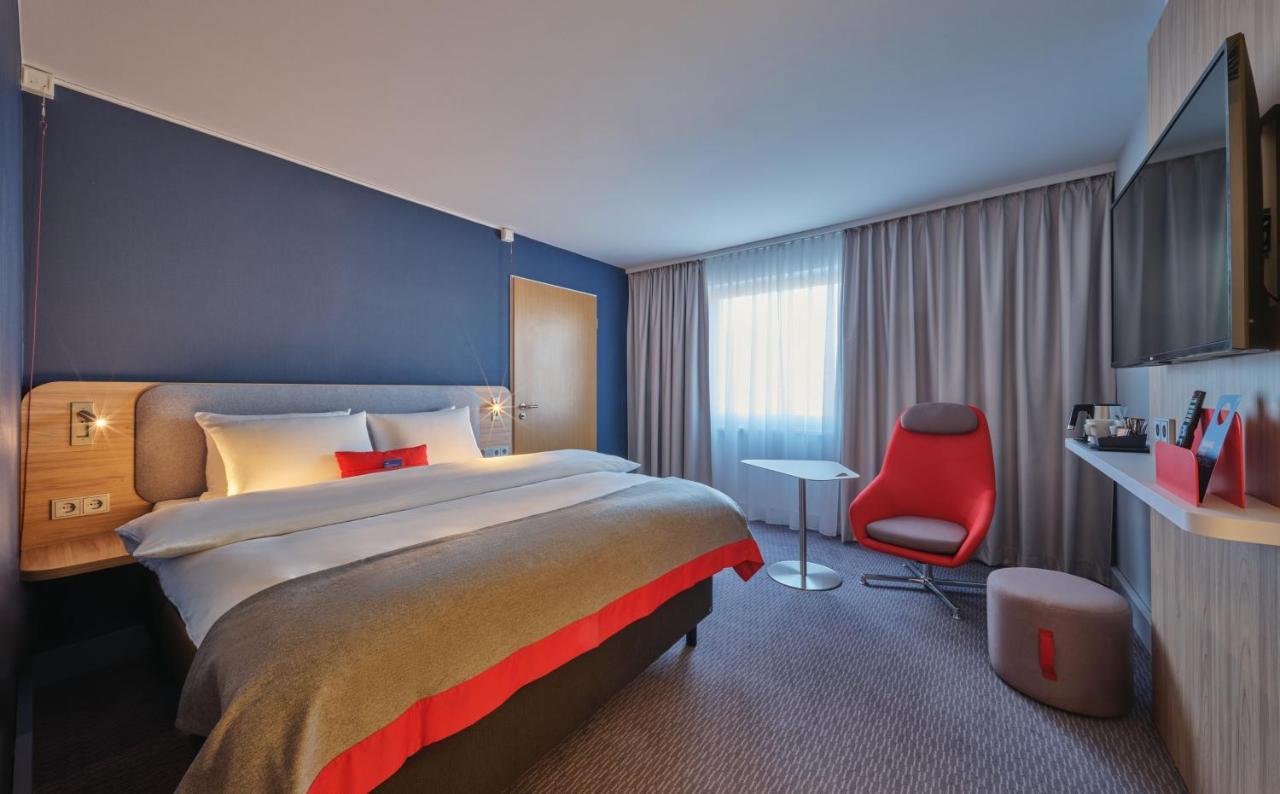 Holiday Inn Express Berlin City Centre By Ihg Exterior foto