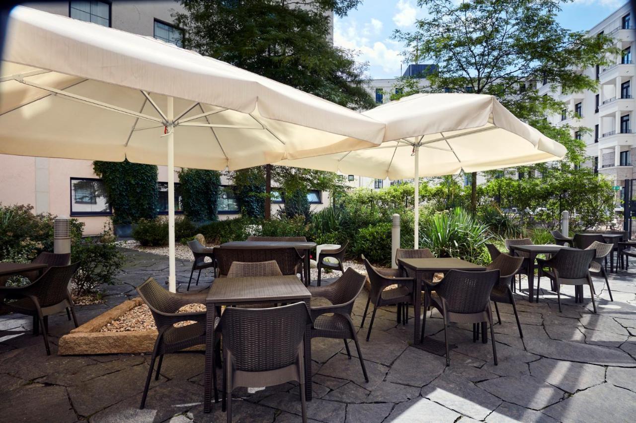 Holiday Inn Express Berlin City Centre By Ihg Exterior foto