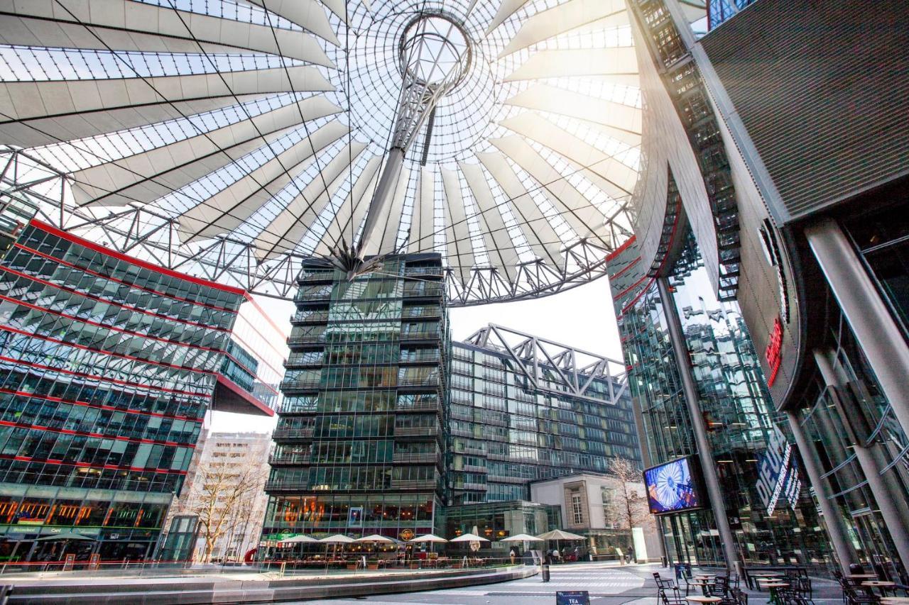 Holiday Inn Express Berlin City Centre By Ihg Exterior foto